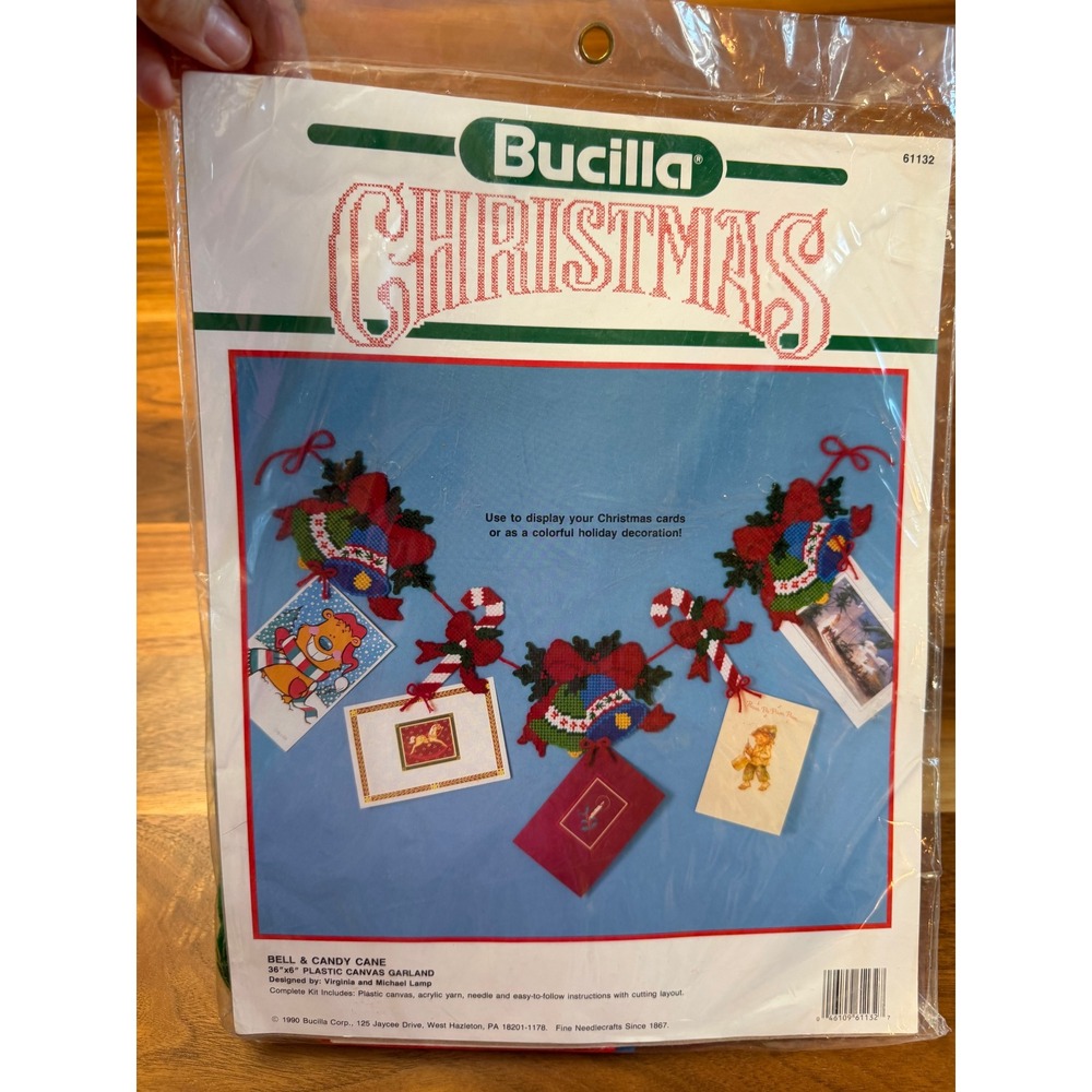 VTG Bucilla Christmas Plastic Canvas Garland Kit 36x6 DIY Holiday Decor Sealed